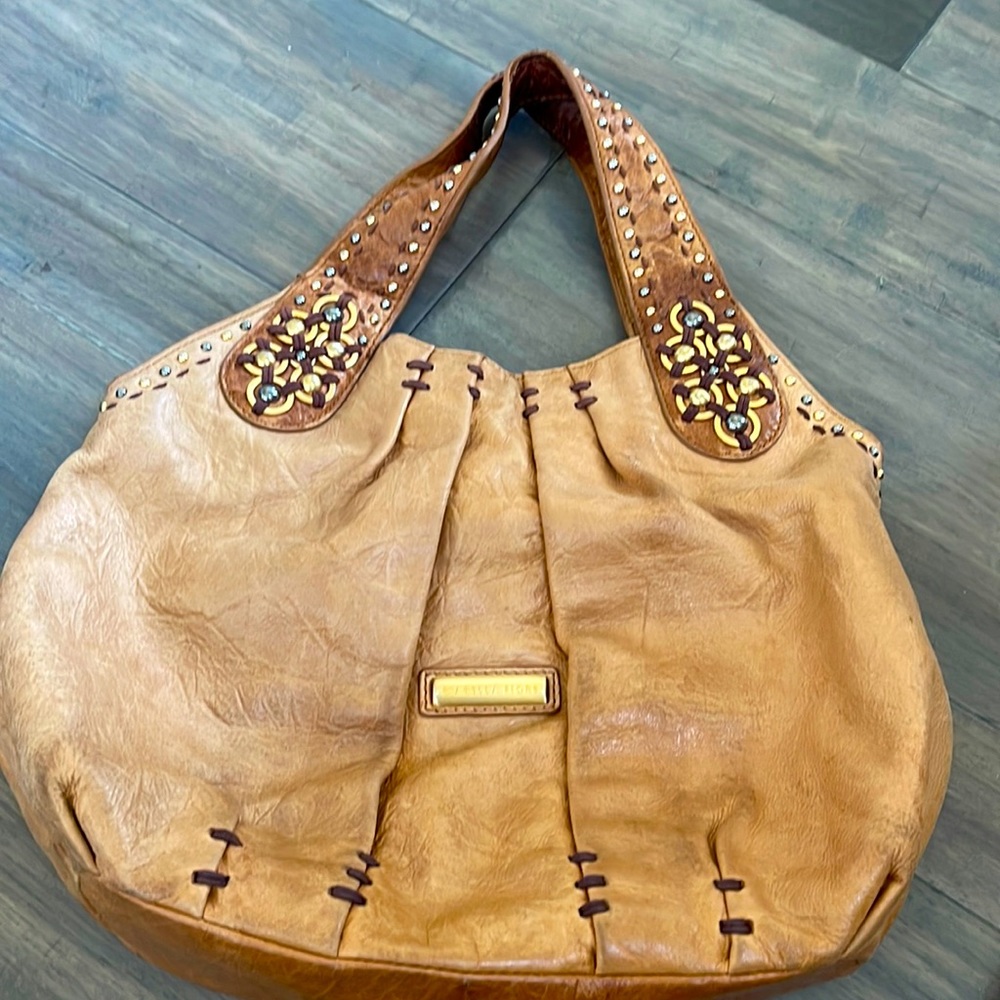Weathered leather Isabella Fiore purse